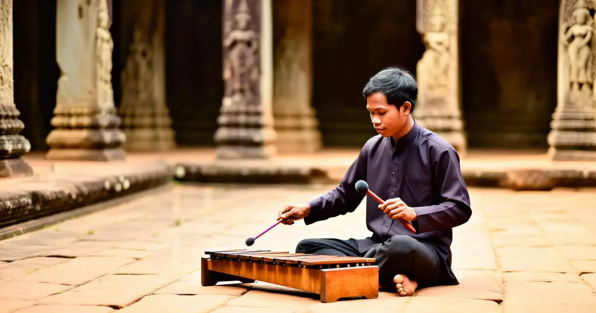 ប្រវត្តិ ភ្លេងសុទ្ធ ខ្មែរ ៖ ដើមកំណើត វិបត្តិ និងការរស់ឡើងវិញ