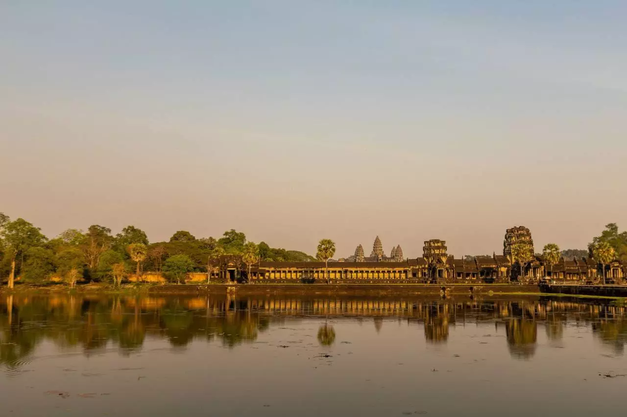 ប្រាសាទអង្គរ - ការឆ្លុះ